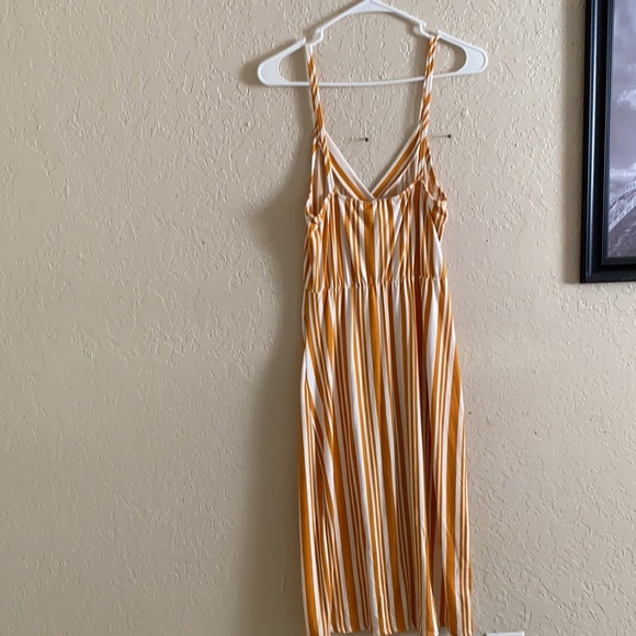 Maxi Yellow Stripped Dress Size M - Picture 2 of 2